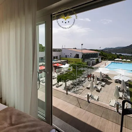 Rupestre Arts Rodao Hotel