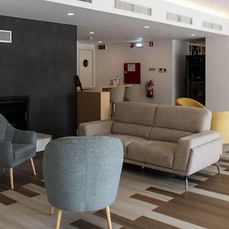 Hotel Rupestre Arts Rodao 3*