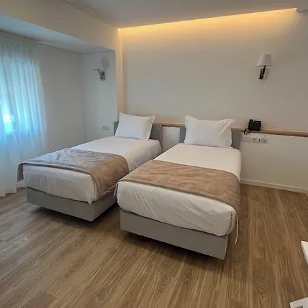 Rupestre Arts Rodao Hotel