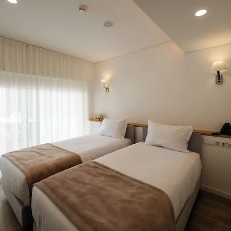 Hotel Rupestre Arts Rodao 3*