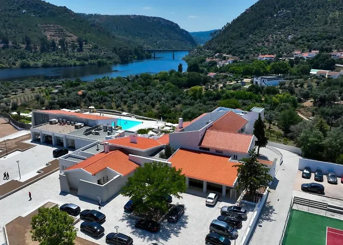 Hotel Rupestre Arts Rodao 3*