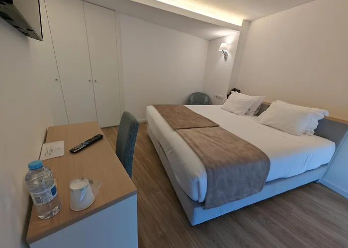 호텔 Rupestre Arts Rodao 3*