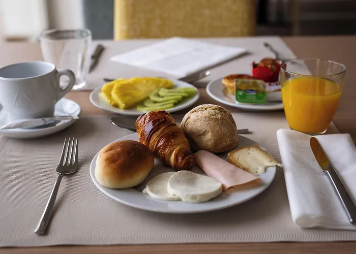 호텔 Rupestre Arts Rodao 3*